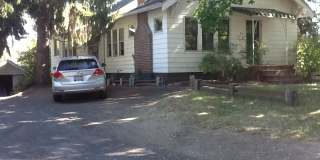 810 Ne Michigan St Gallery 1