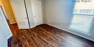 3 Bedroom Home Available For Spring Pre-Lease Gallery 9