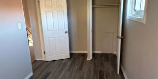 3 Bedroom - 1 Bathroom Row Home in a Beautiful Neighborhood Gallery 5