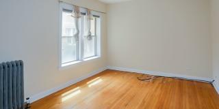 4700 Winchester Apt. Gallery 14