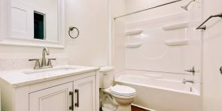 **FULLY REMODELED** (AUGUST 2028) INCREDIBLE LOCATION IU CAMPUS 6 BEDS!!! Gallery 19
