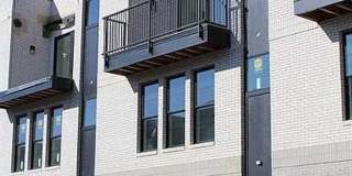Townhouse For Rent - 1345 Keosauqua Way Gallery 3