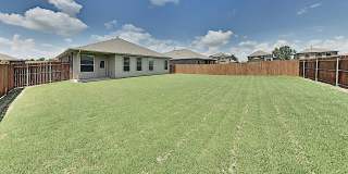 Beautiful 4 Bedroom, 2 Bathroom in Yukon School District Gallery 20