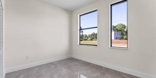 1134 Cumming Street E Gallery 14