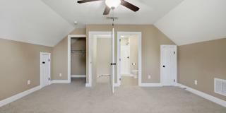 Stunning Craftsman Home by the Golf Course Gallery 38