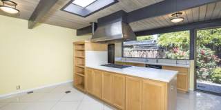 Charming Eichler in Super Desirable Community Center! Gallery 9