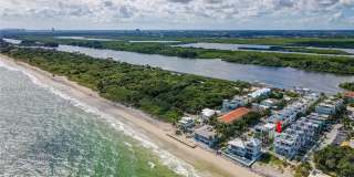 309 Oak St Gallery 11