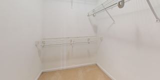 Spacious Family Three Bedroom Townhouse in Damascus! Pets Welcomed & Parking Included! Gallery 21