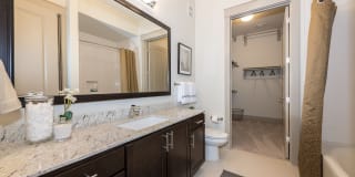 Gateway Chastain Gallery 19