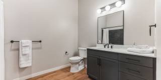 75 Canal Gallery 29