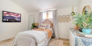 110 Curtis Place Gallery 11