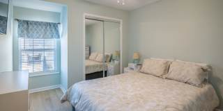 COZY,  FURNISHED OFF-SEAON MONTHLY RENTAL Gallery 4