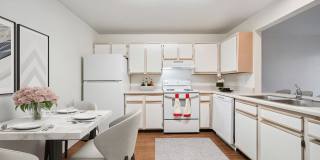 Rosewood Manor Gallery 3