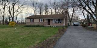 3 BR Country Home Gallery 1