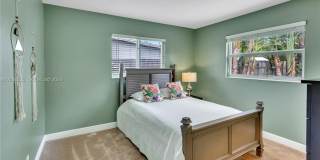 222 SE 11th Ct Gallery 13