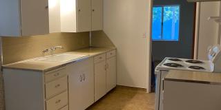Quaint 2 Bedroom Duplex Gallery 12