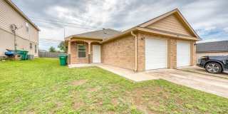 1511 N Claremont Circle Gallery 1