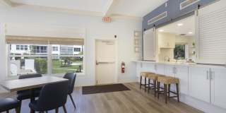 911 Gardenia Drive E Gallery 21