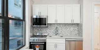 3218 34th St Apt 1F Gallery 1