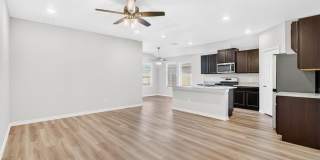 1626 Comfy Way Gallery 3