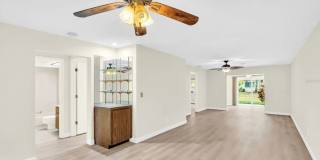 MUST BE 55+ TO RENT THIS CONDO Gallery 8