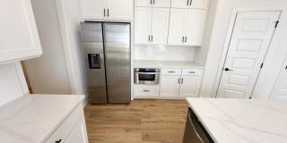 1278 West Hendrix Street Gallery 6