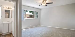 Roxanne Apartments Gallery 8