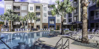 Solstice Signature Apartment Homes Gallery 16
