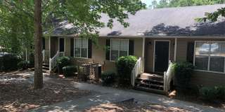 123 Jolly Lane Gallery 1