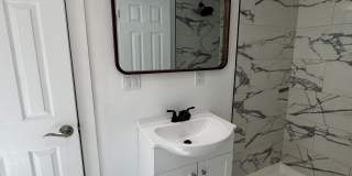 139 Poplar Street Gallery 1