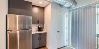 New Downtown Longmont Townhome | Office + 2BDR Gallery 20
