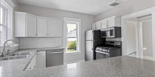 199 Houston Avenue Gallery 17