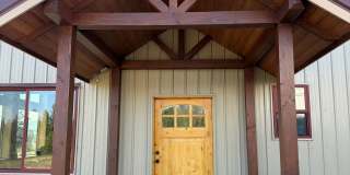 18122 N South Bank Road Gallery 1