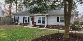 Move In Ready Townhouse in Yorktown Gallery 1