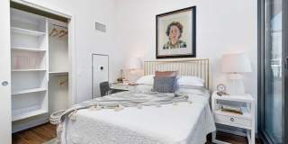 NEXT Apartments Gallery 38