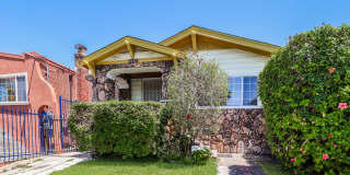 Beautiful 1918 Oakland Home!! Beautiful 1918 Oakland Home!! Gallery 1