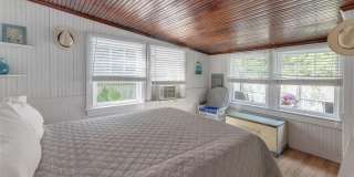 40 Bungalow Walk Gallery 10