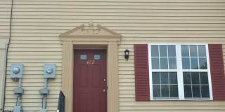 Economical 3BR Townhome - Northampton School District Gallery 1