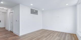 701 N HENRY Street Gallery 19