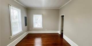 40 Buxton Avenue Gallery 8