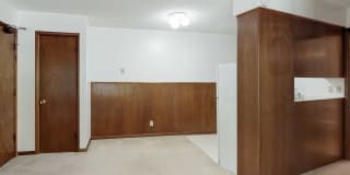 Plaza Manor Gallery 43