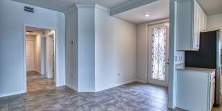 Annual Unfurnished Rental – Coach Home 3 Bedrooms, 2 Baths, 2 Car Garage, with Resort Like Amenities – Gran Paradiso Community! Gallery 12
