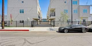 11960 Vanowen Ave Gallery 1