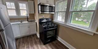 Charming 4 Bedroom Home in Convenient Rock Island Location Gallery 3