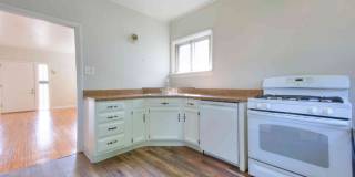 Available Aug 7th - Very nice single family home with refinished hardwood and a very large open living room. Gallery 19