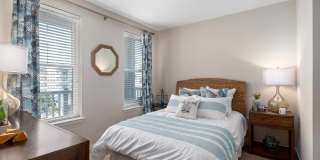 Bridgeside Gallery 15
