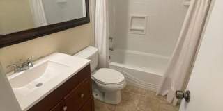 1328 Bayview Circle Gallery 25