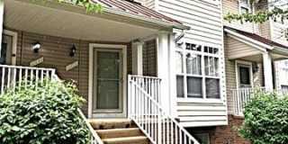 11695 Squiers Boulevard Gallery 1