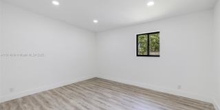 3105 Southwest 16th Street Gallery 21