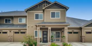 Beautiful 2 Bed 2 1/2 Bath Townhome in Fort Collins! Gallery 3